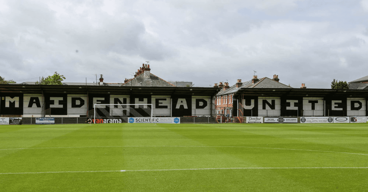 MAIDENHEAD UNITED FC